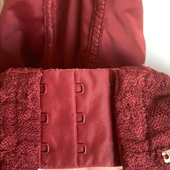 Lace Halter Bralette - Picture 5 of 5